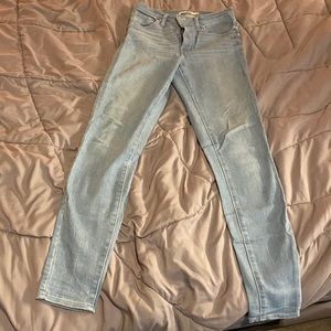 Levi jeans
